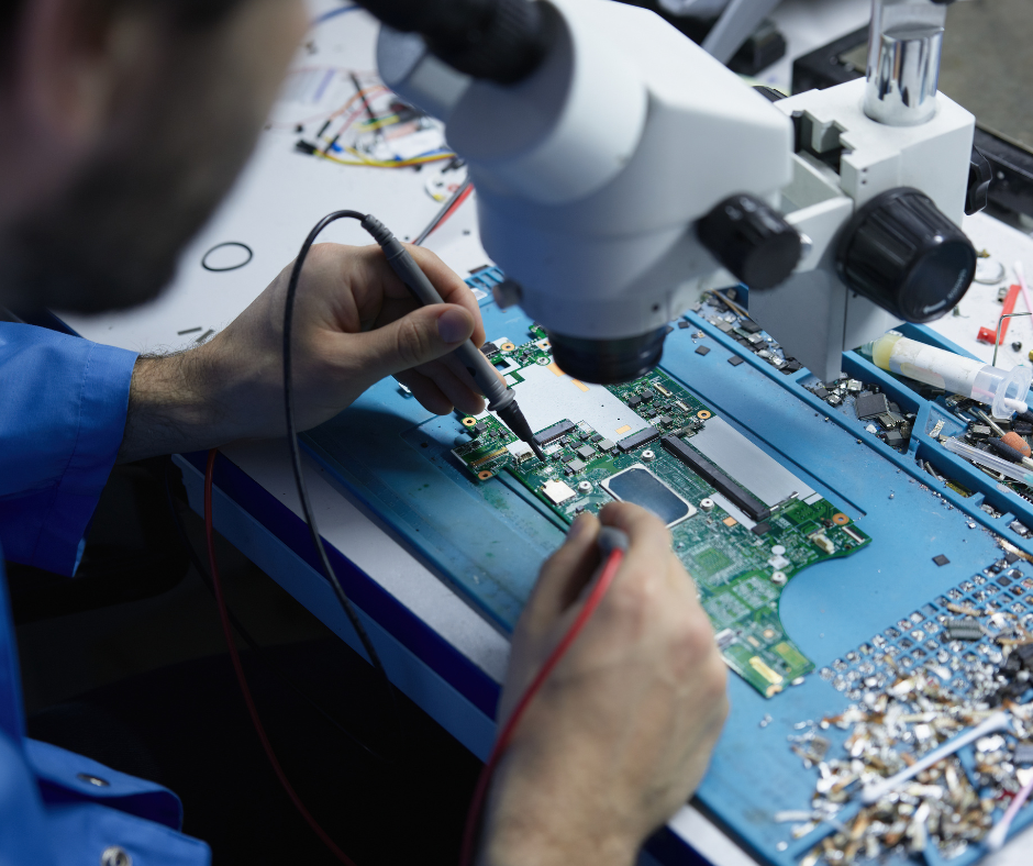 How Desiccants Protect Electronics During Shipping and Storage